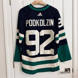 Authentic Adidas Canucks Vasily Podkolzin Retro 2.0 Autograph Jersey 46 Small
